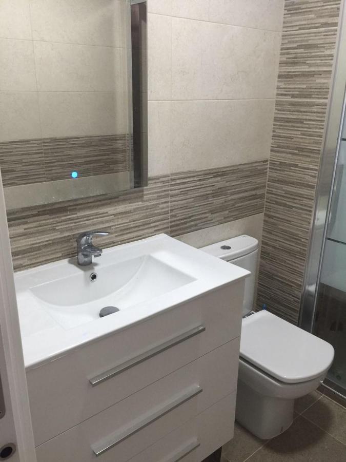 Levante Beachfront Luxury Apartment Benidorm Exteriör bild