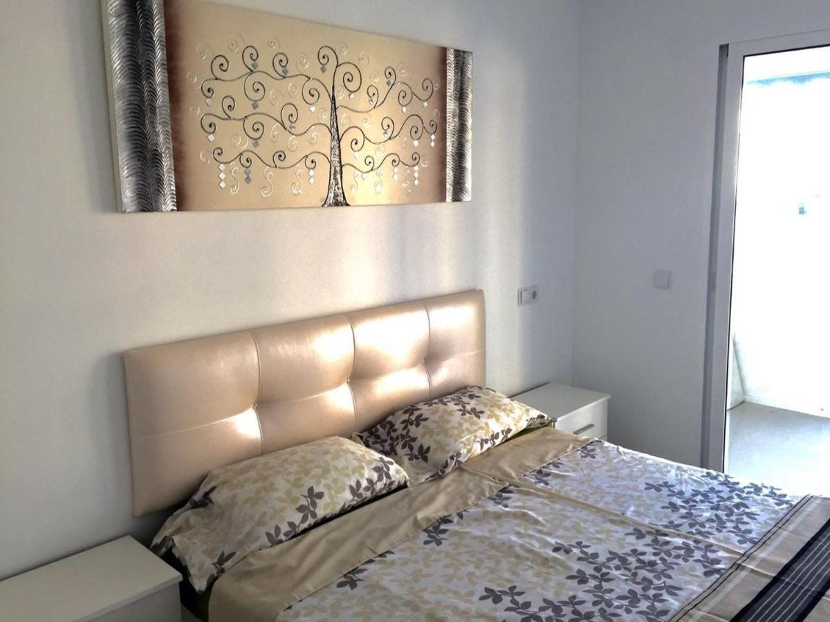 Levante Beachfront Luxury Apartment Benidorm Exteriör bild