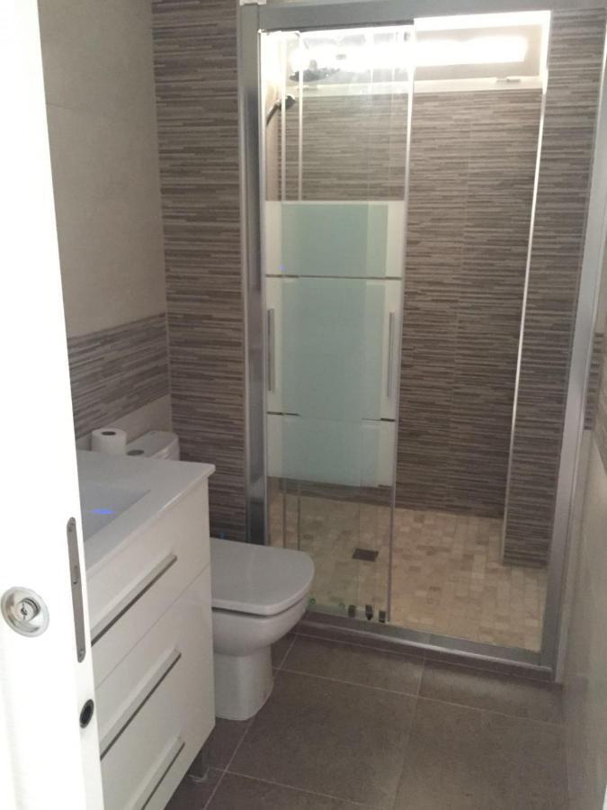 Levante Beachfront Luxury Apartment Benidorm Exteriör bild